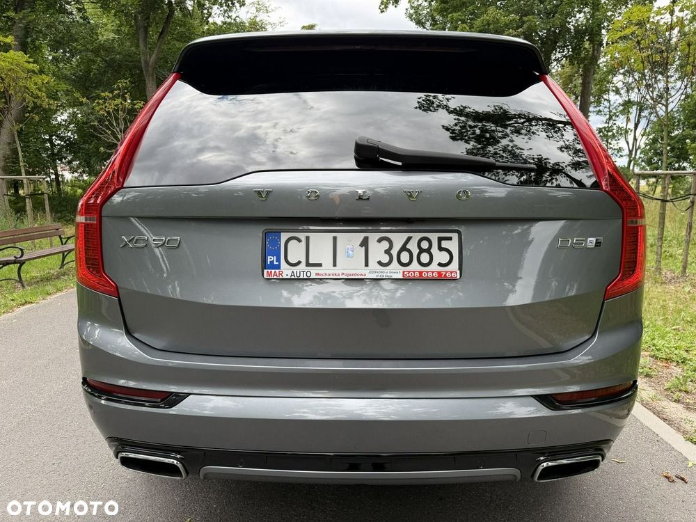 Volvo XC 90 - 8