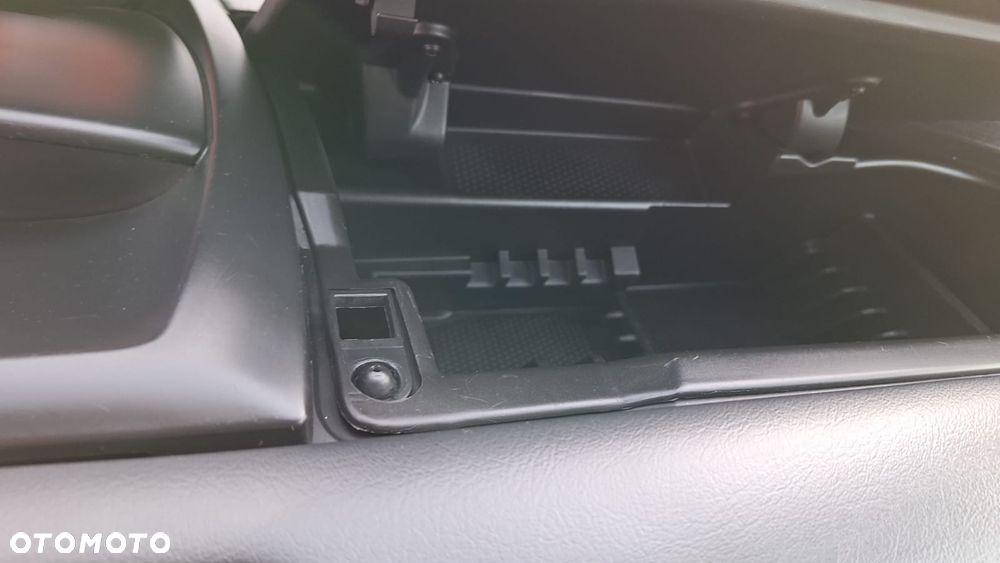 Peugeot 807 2.0 HDi Trendy - 9