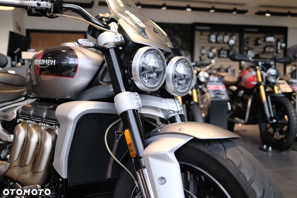 Triumph Rocket - 6