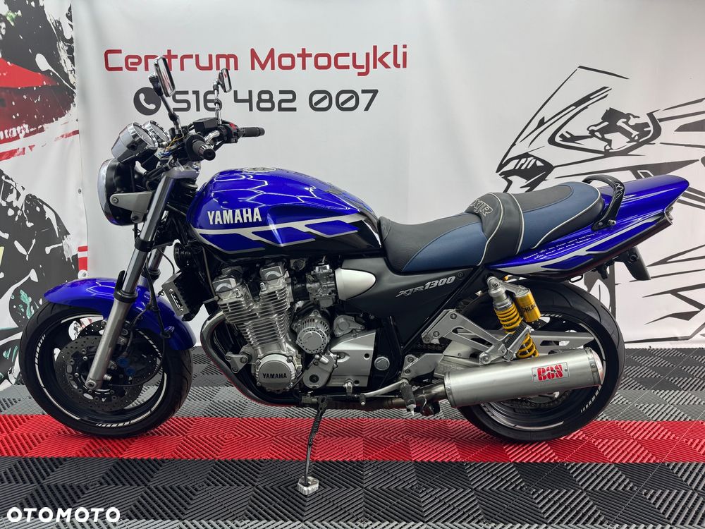 Yamaha XJR - 4