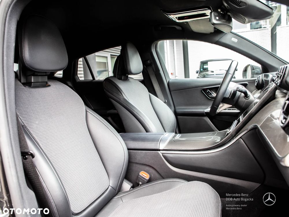 Mercedes-Benz GLC 300 e PHEV 4-Matic Avantgarde - 7