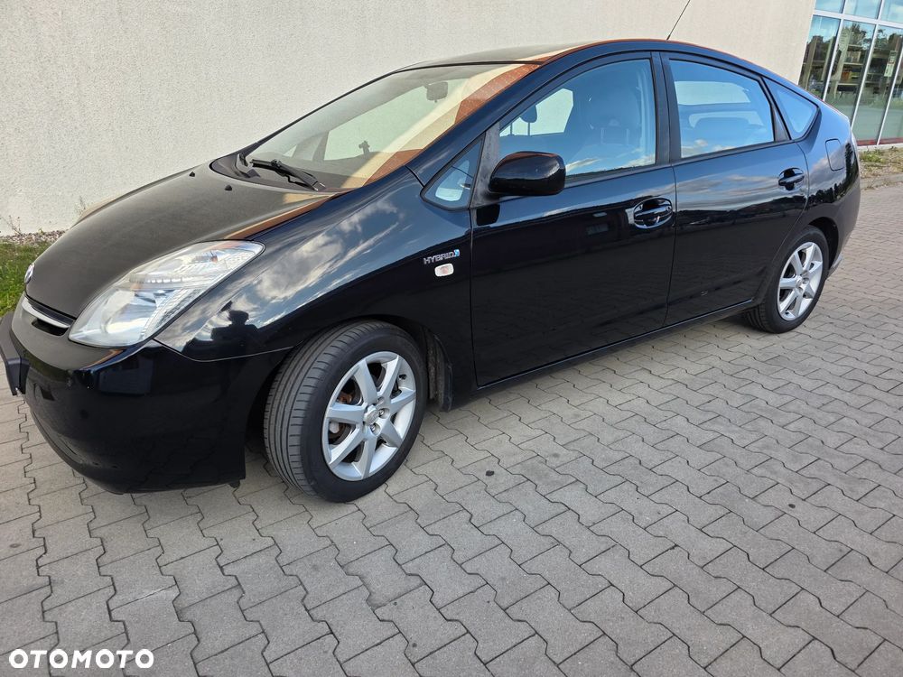 Toyota Prius 1.5 VVT-i Prestige - 2