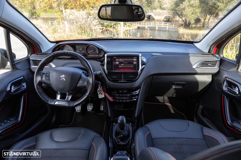 Peugeot 2008 PureTech 110 Stop&Start GT-Line Edition - 48