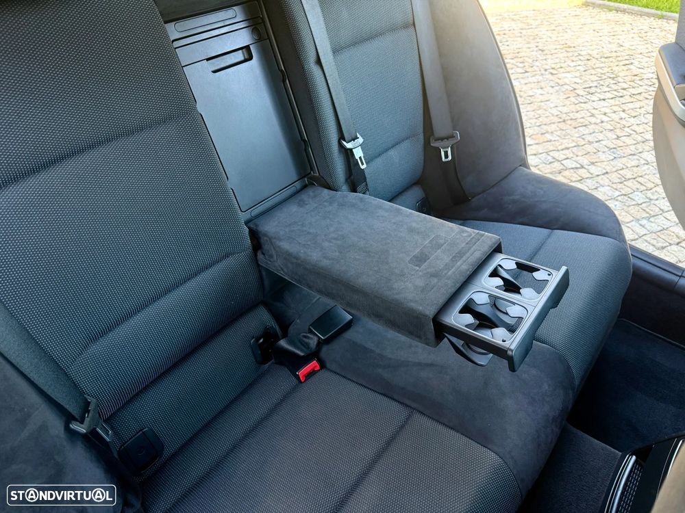 BMW 318 d Edition M Sport Shadow - 31