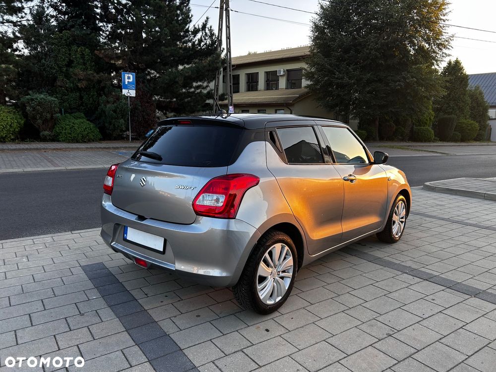 Suzuki Swift 1.2 Premium - 4