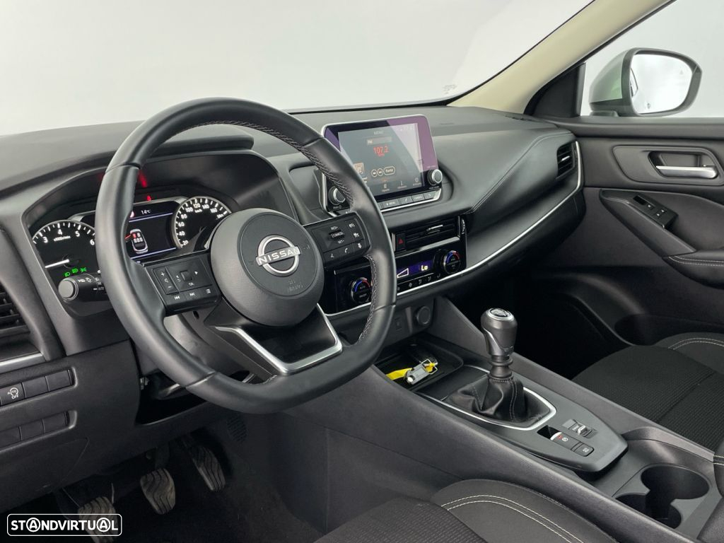 Nissan Qashqai 1.3 DIG-T Acenta - 17