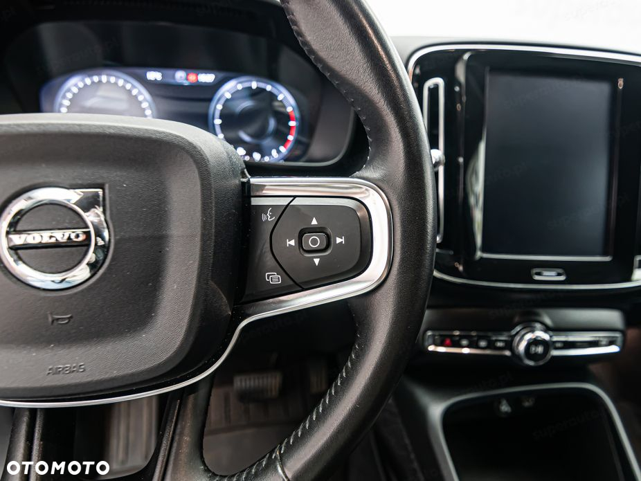 Volvo XC 40 D3 - 15