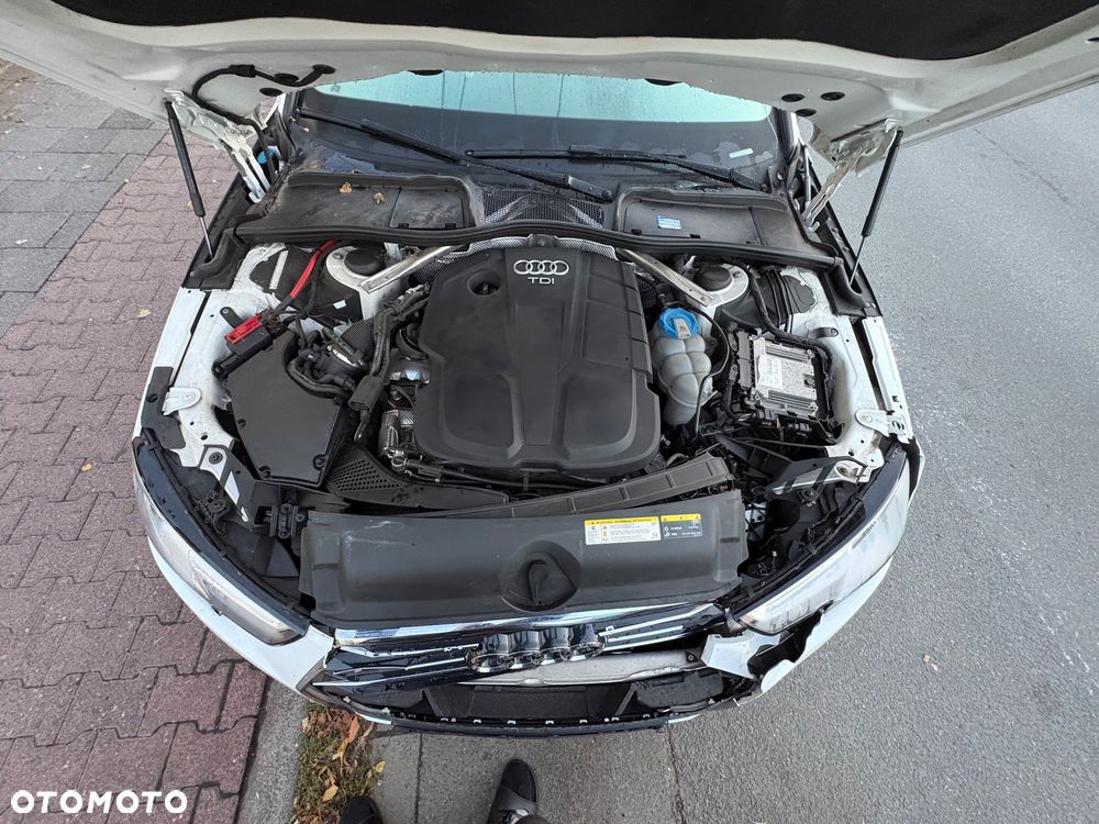 Audi A4 Limousine - 9