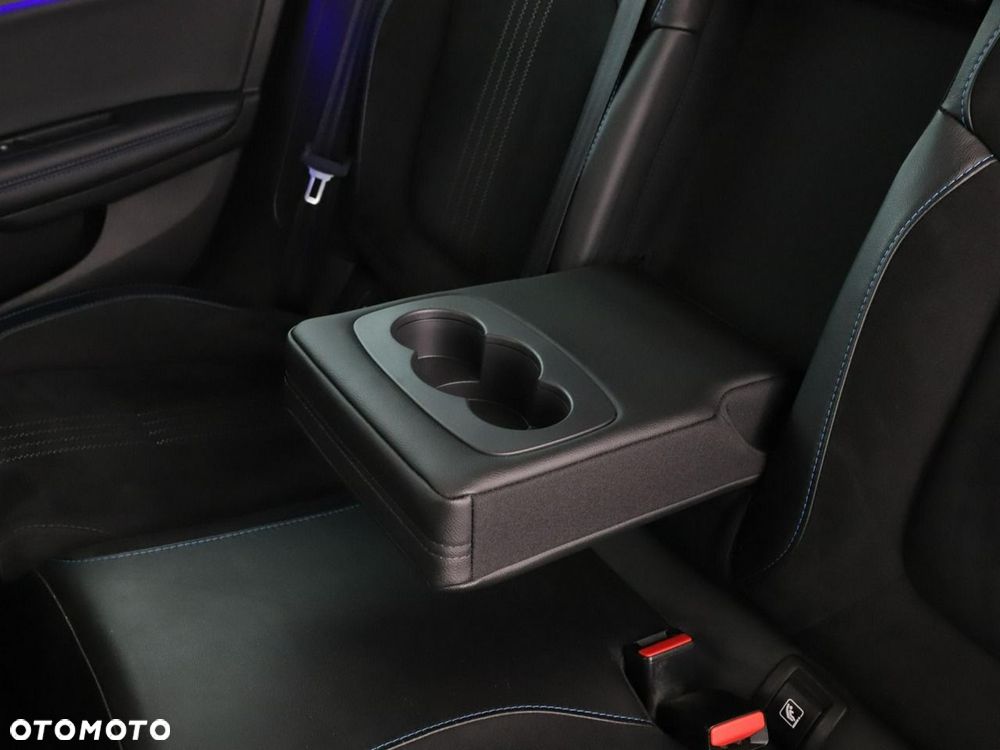 Renault Megane ENERGY TCe 205 EDC GT - 39