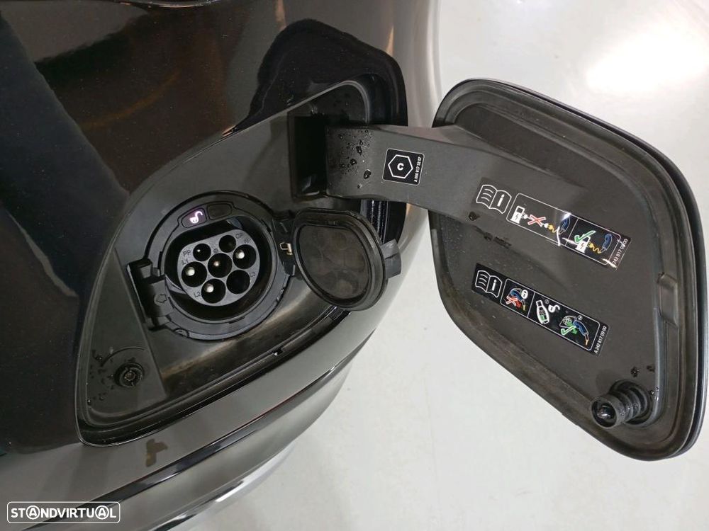 Mercedes-Benz GLC 300 e 4Matic - 10