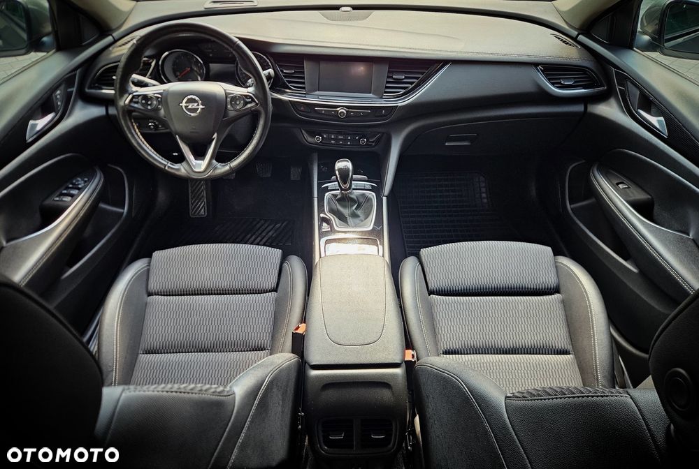 Opel Insignia 1.5 T GPF Exclusive S&S - 12