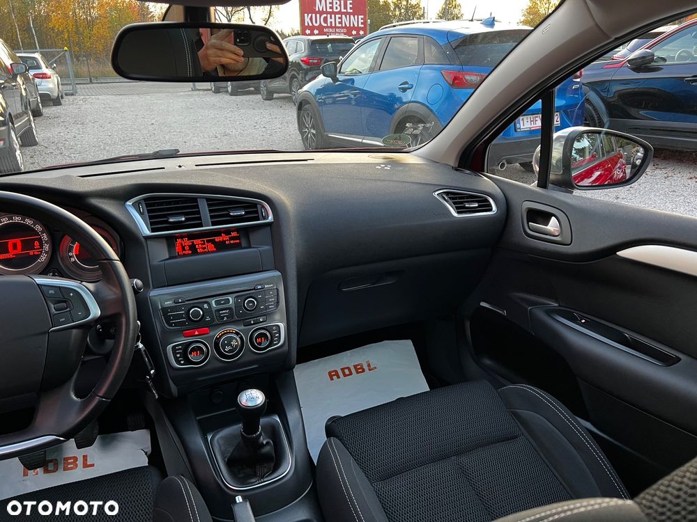 Citroën C4 VTi 120 Attraction - 27