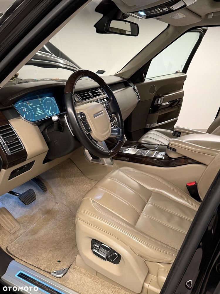 Land Rover Range Rover TDV6 Autobiography - 13