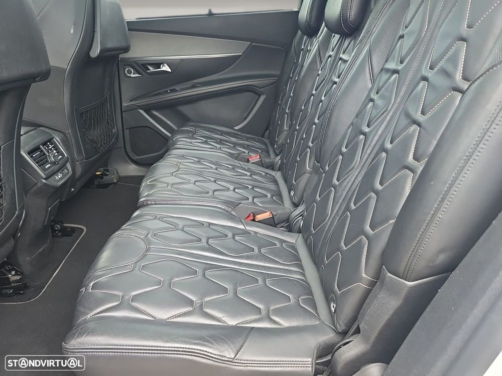 Peugeot 5008 2.0 BlueHDi GT EAT6 - 11