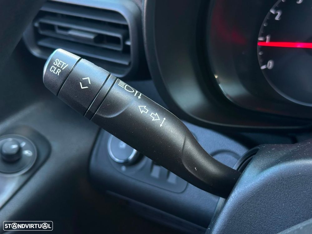 Opel Combo Outro - 16
