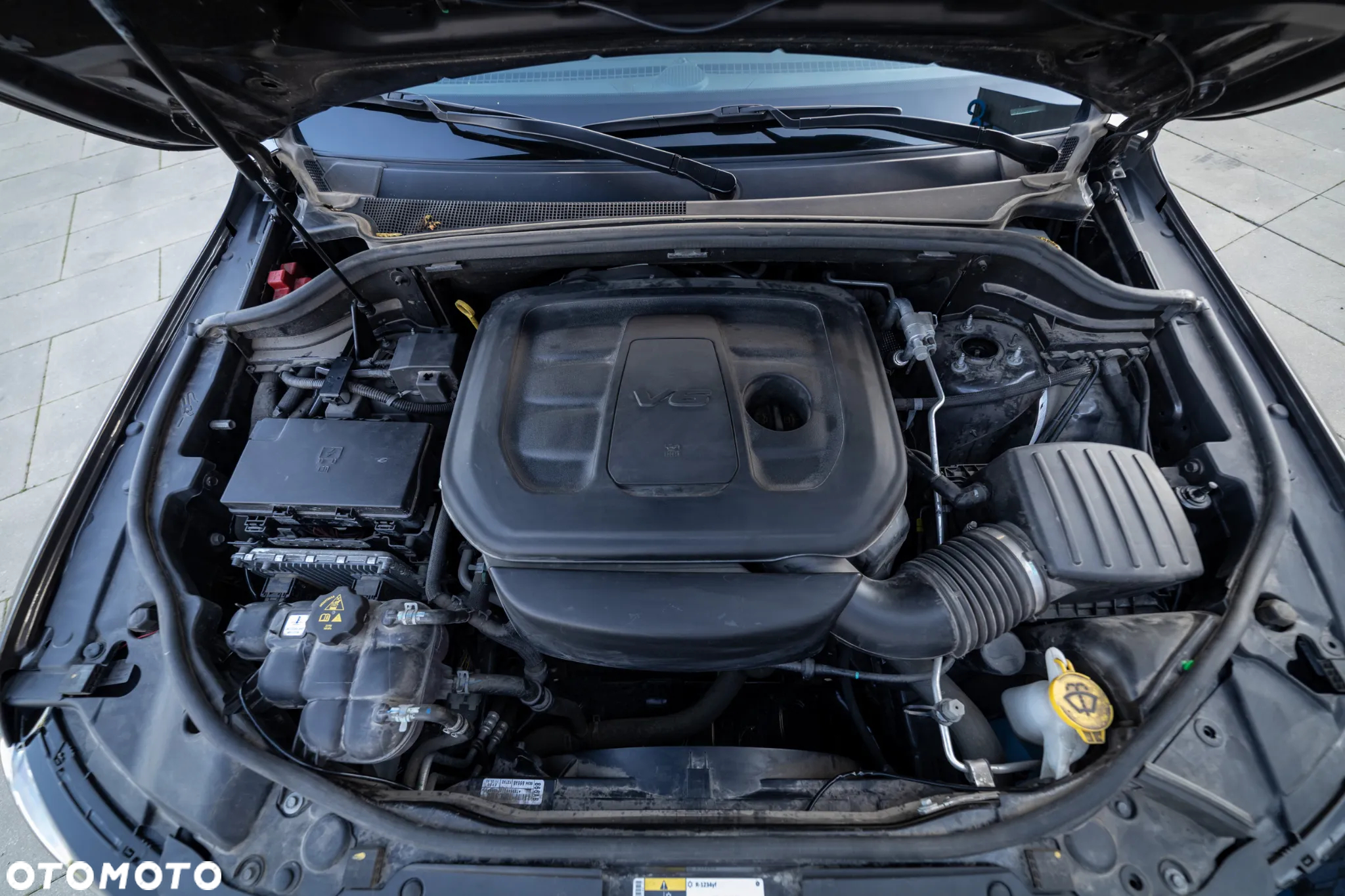 Jeep Grand Cherokee - 28