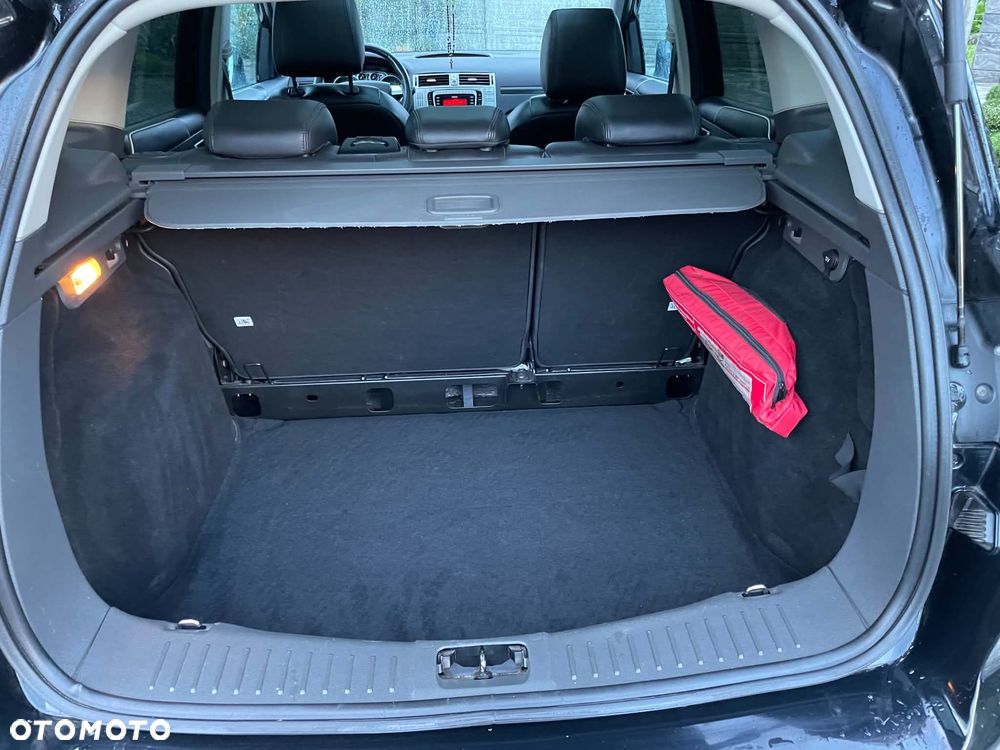 Ford Kuga - 15