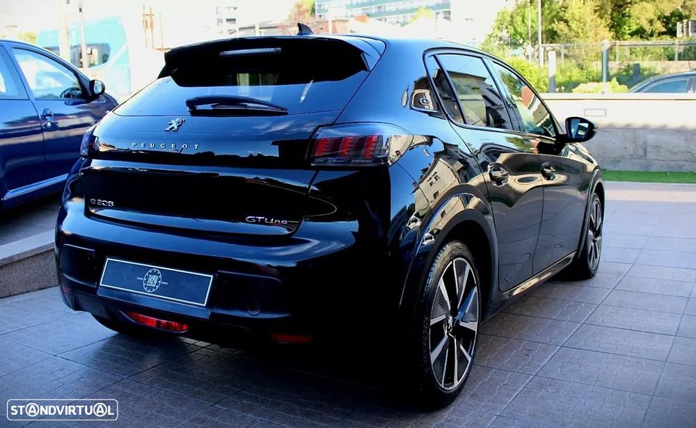 Peugeot e-208 50 kWh GT Line - 33