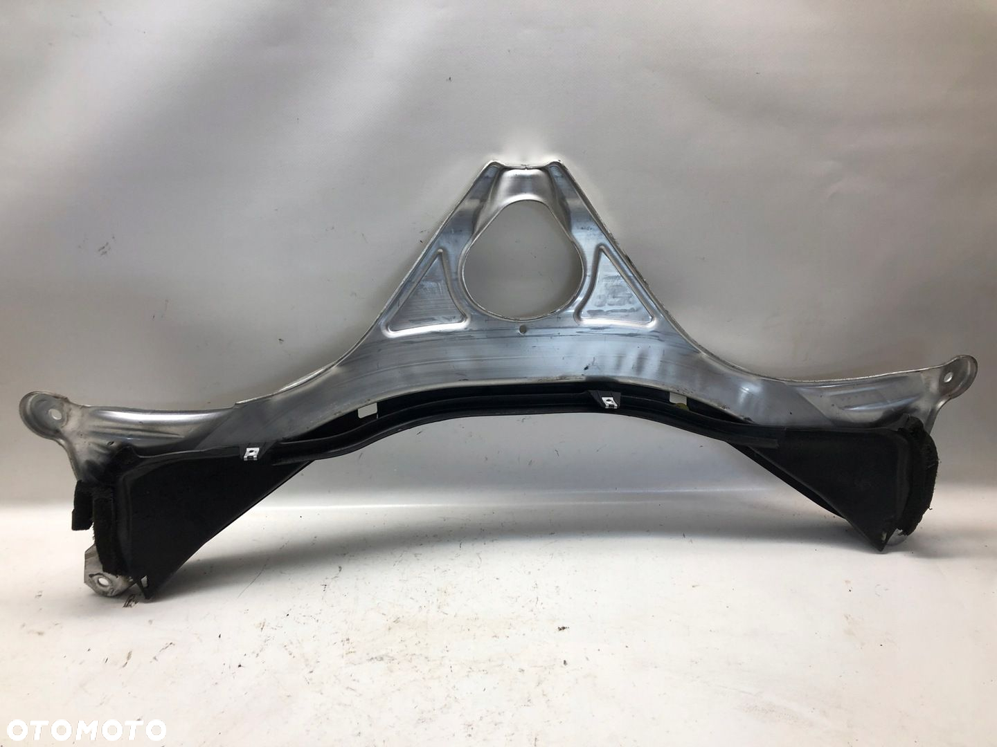BELKA WSPORNIK POPRZECZNY AUDI A6 C7 4G0805645C - 2