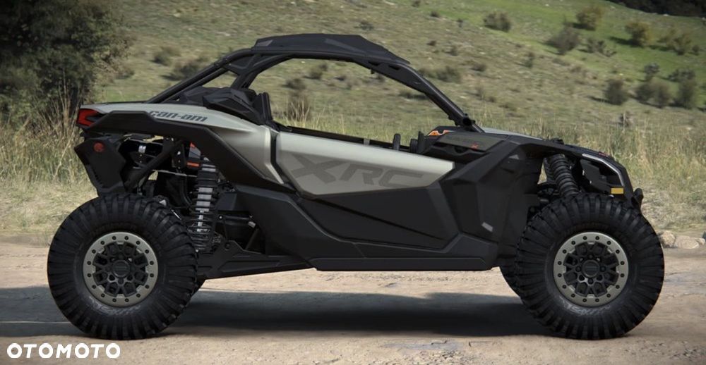 Can-Am Maverick - 7