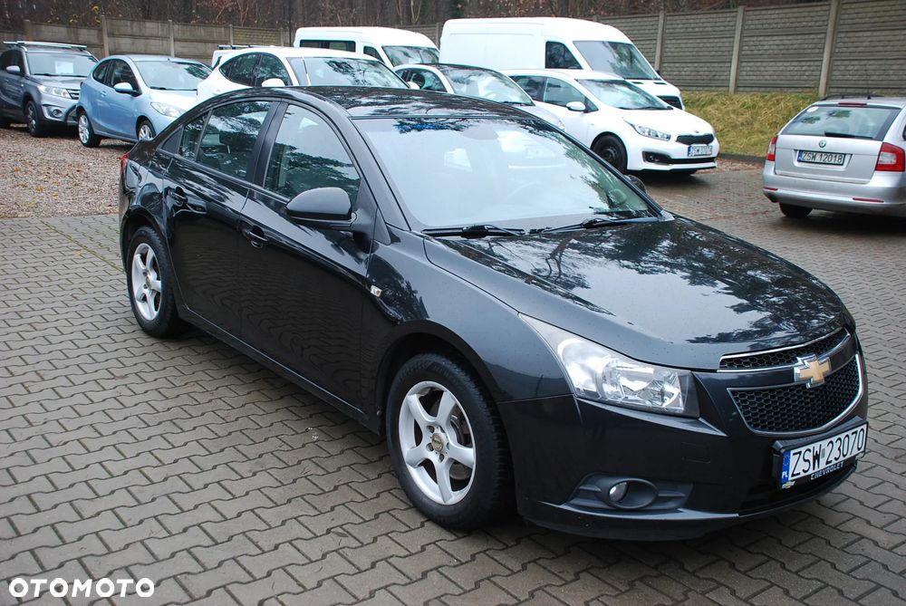 Chevrolet Cruze 2.0 VDCi LS - 11