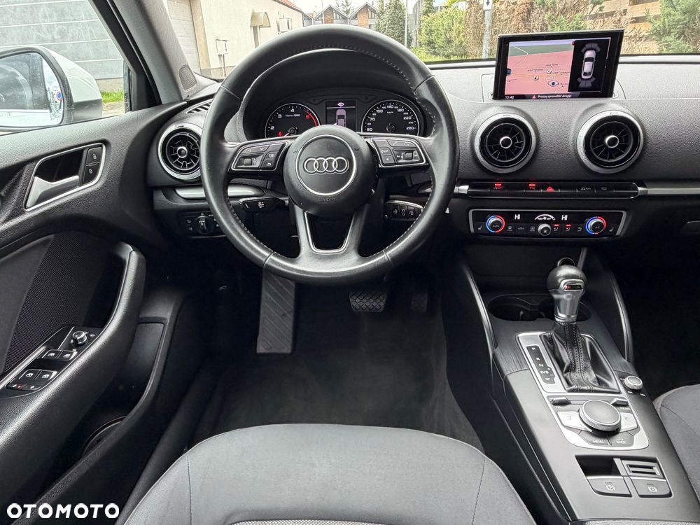 Audi A3 Limousine 30 TDI S tronic - 18