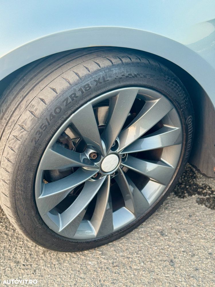 Volkswagen Passat CC 2.0 TDI - 8