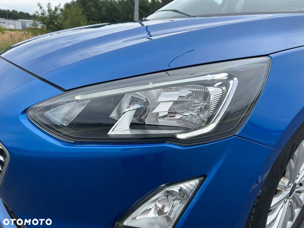 Ford Focus 1.0 EcoBoost mHEV Titanium - 9