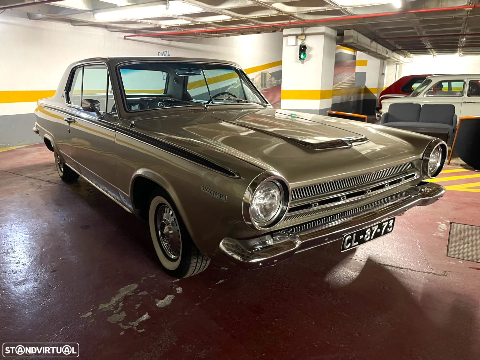 Dodge Dart - 4