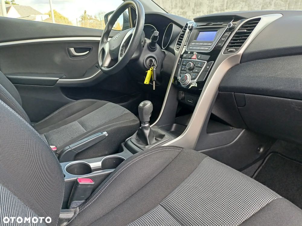 Hyundai i30 1.4 Classic - 17