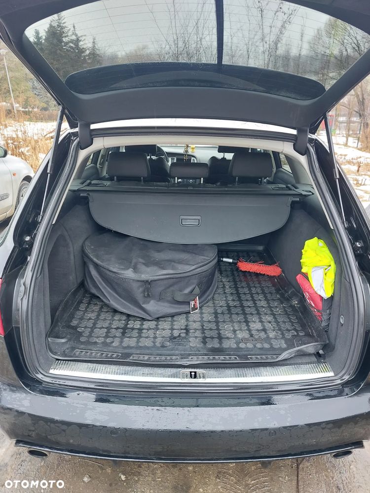 Audi A6 Avant 2.0T FSI - 10