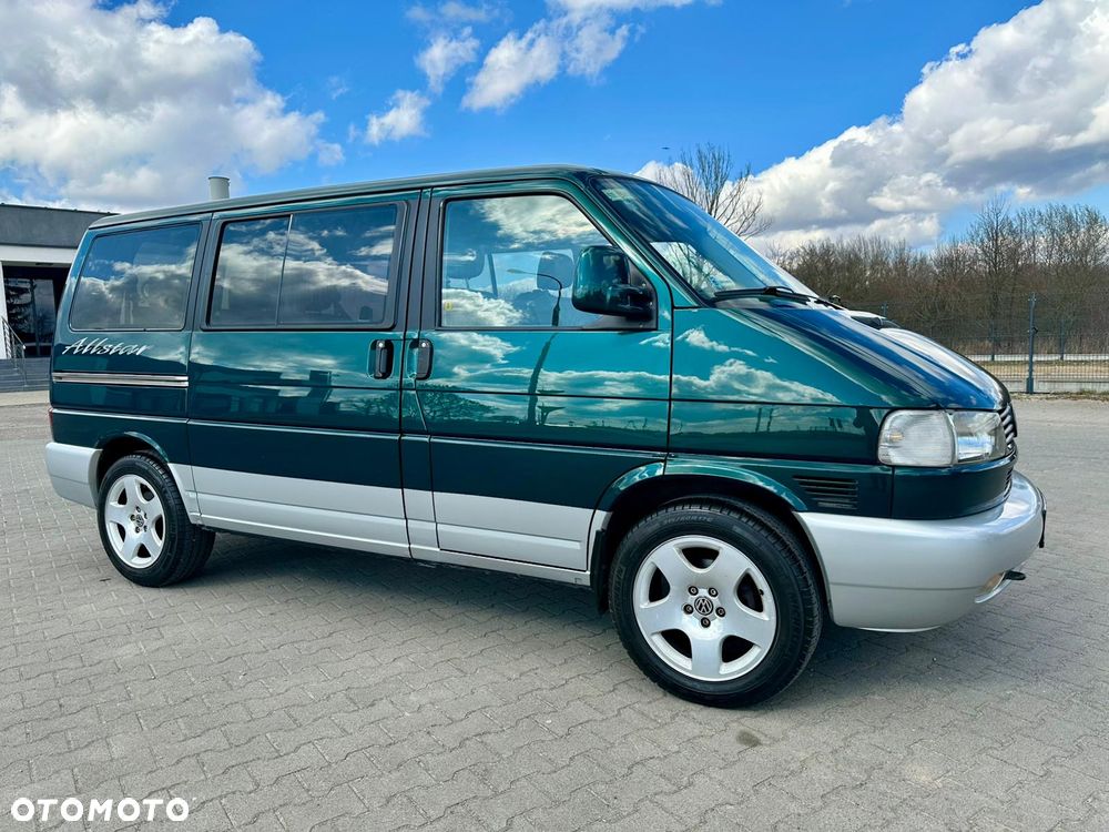Volkswagen Multivan - 4