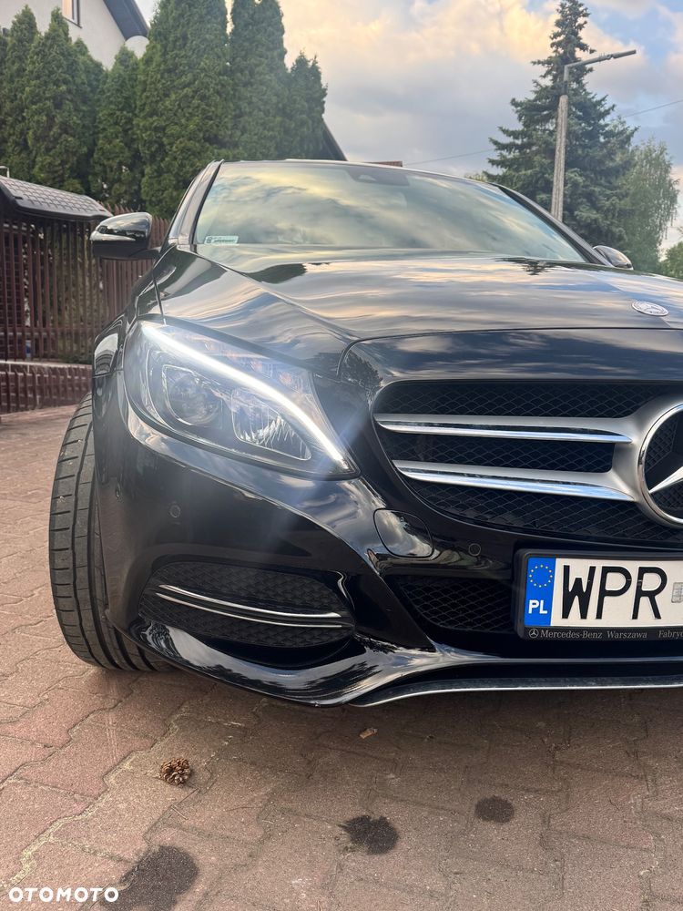 Mercedes-Benz Klasa C 180 7G-TRONIC - 17