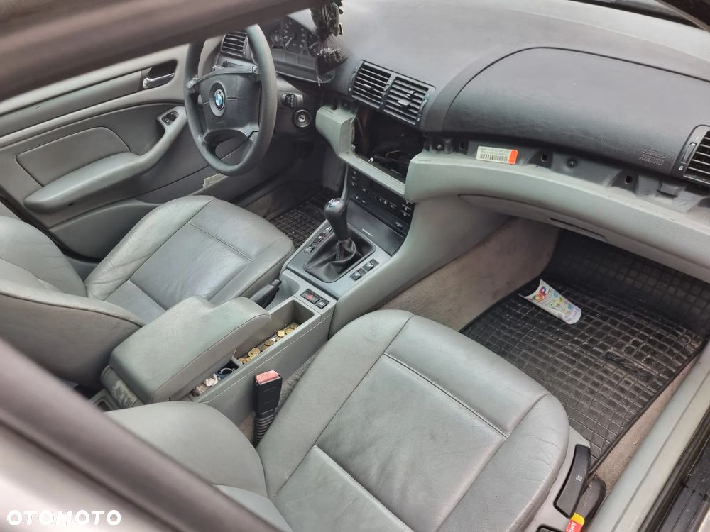 BMW Seria 3 320d - 10