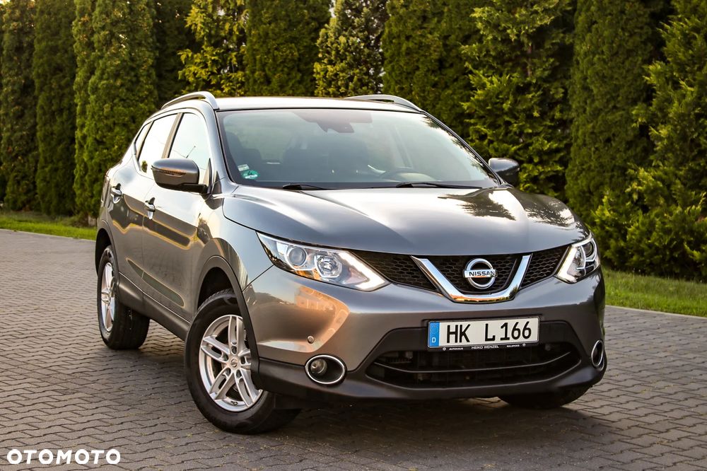 Nissan Qashqai 1.5 dCi TEKNA - 3