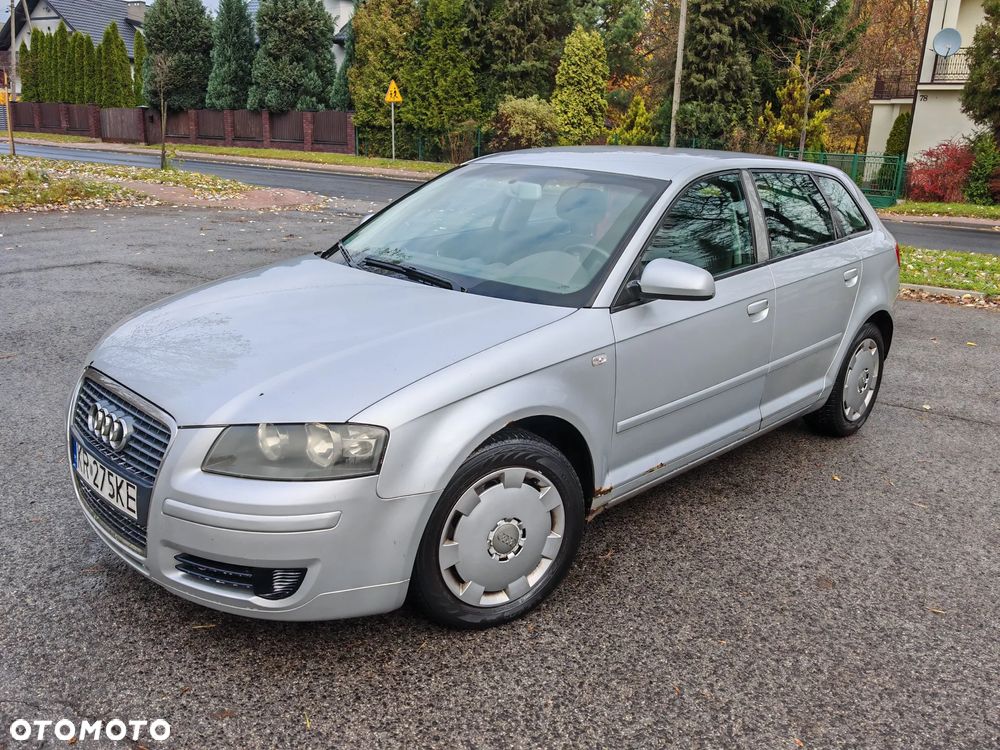 Audi A3 Sportback - 2