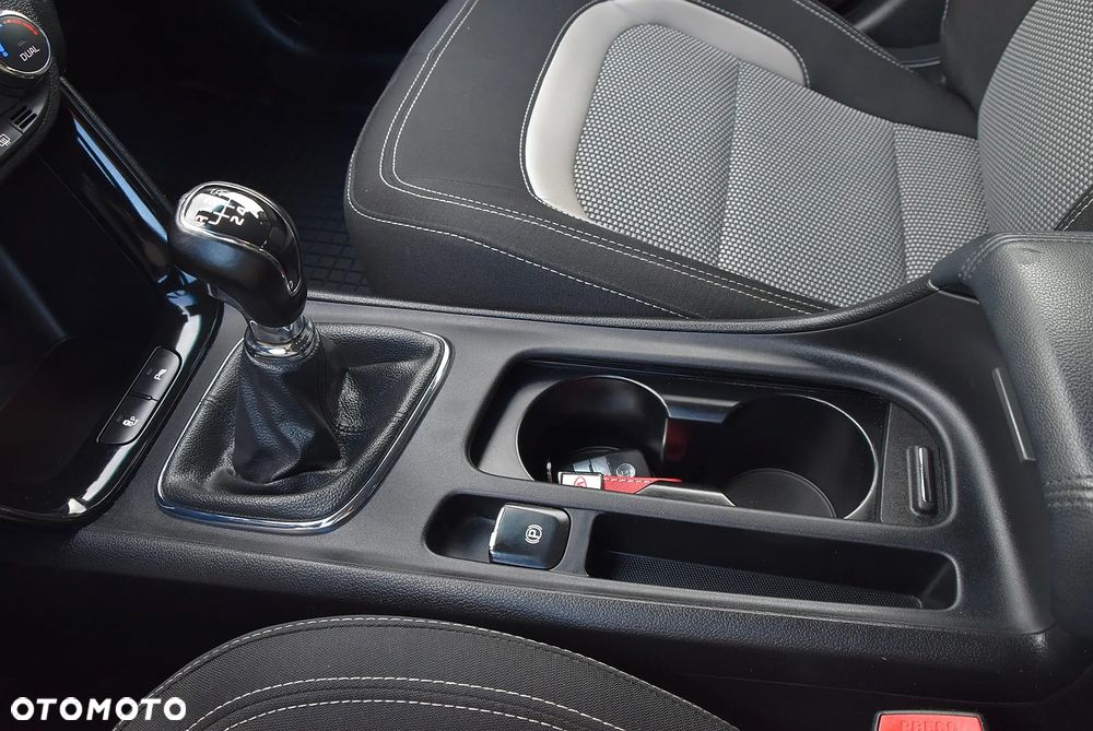 Kia Ceed - 39