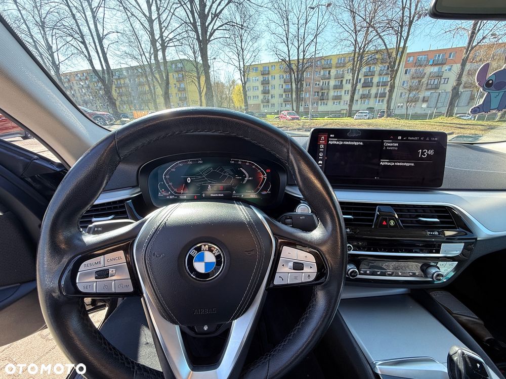 BMW Seria 5 518d - 7