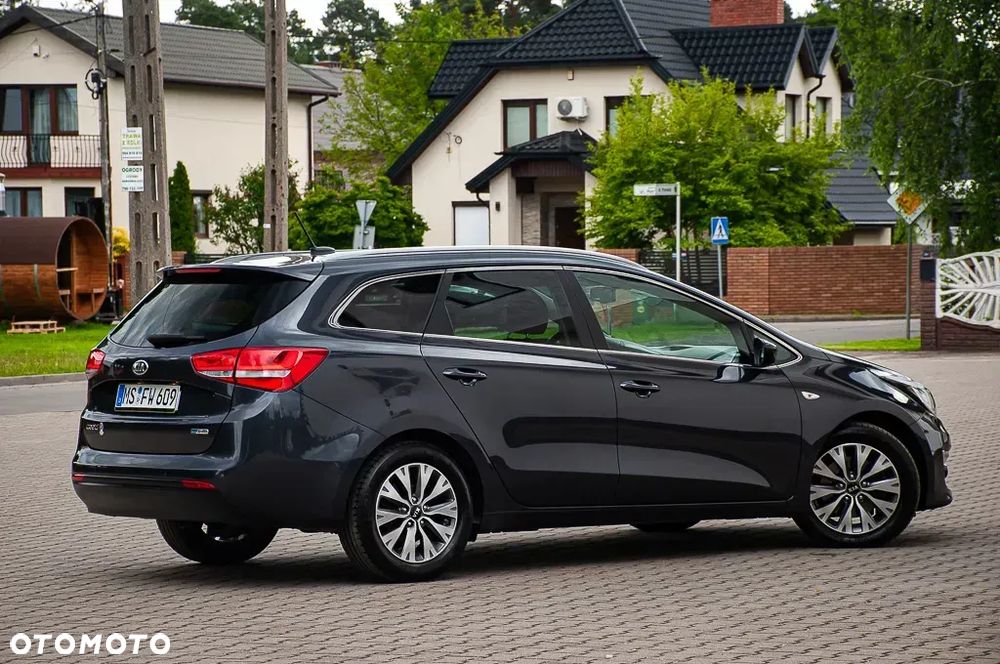 Kia Ceed 1.6 CRDi Platinum Edition - 13