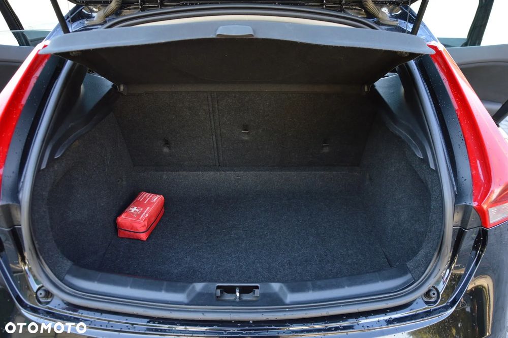 Volvo V40 Cross Country T4 AWD Geartronic Kinetic - 7