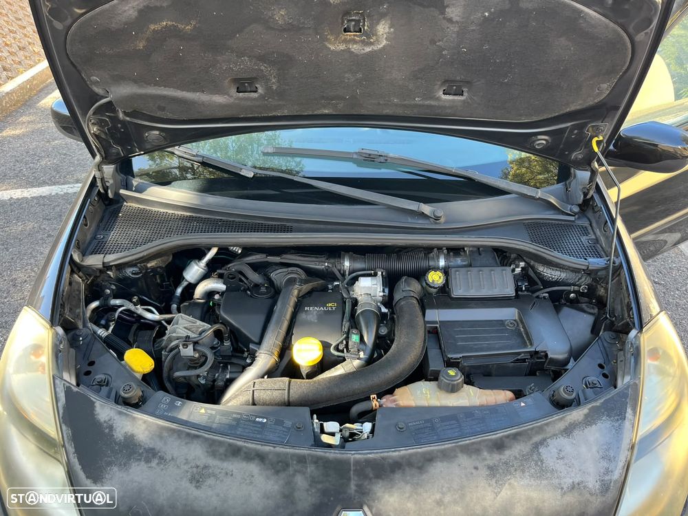 Renault Clio 1.5 dCi GT - 13