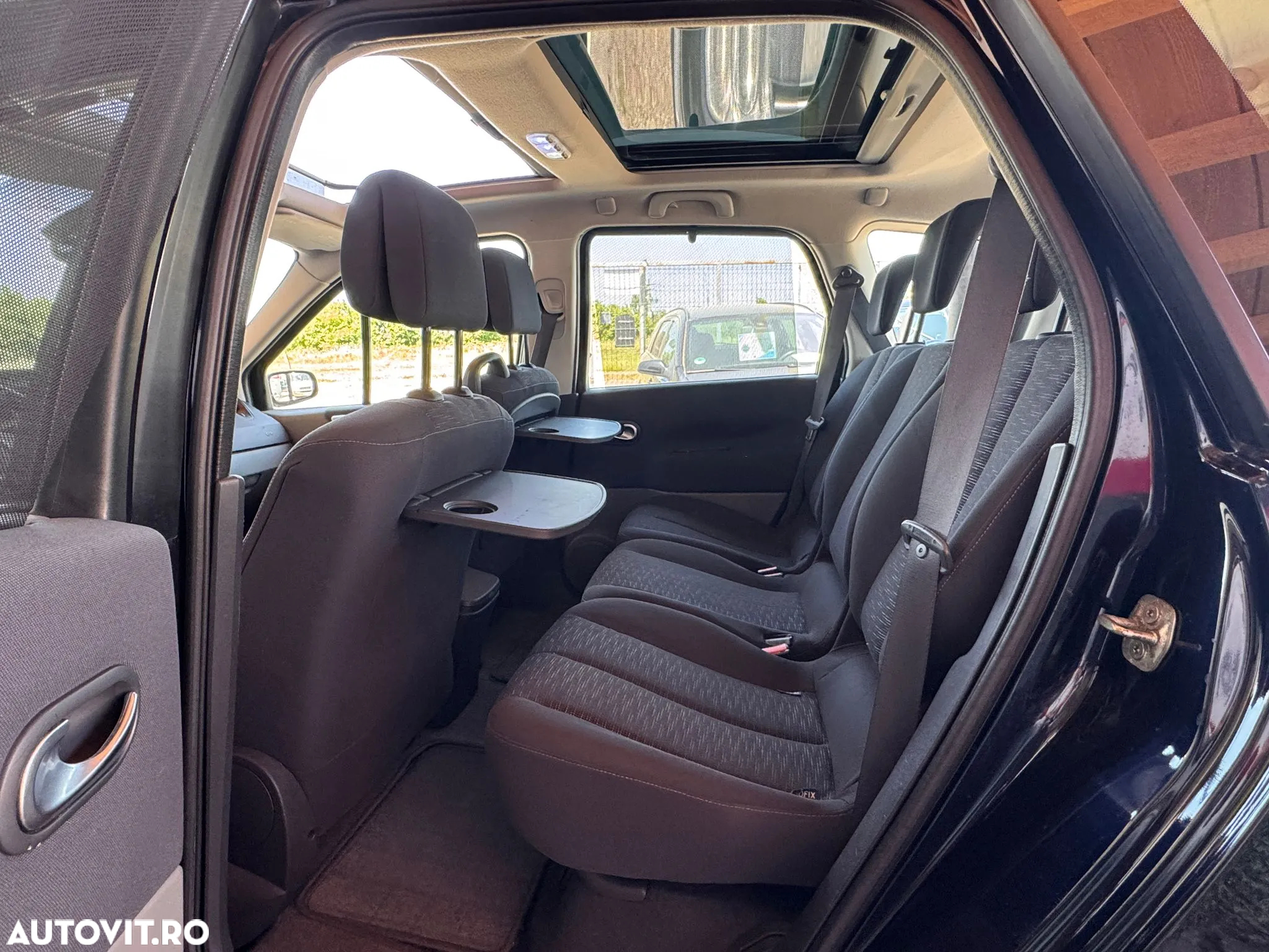 Renault Grand Scenic - 6