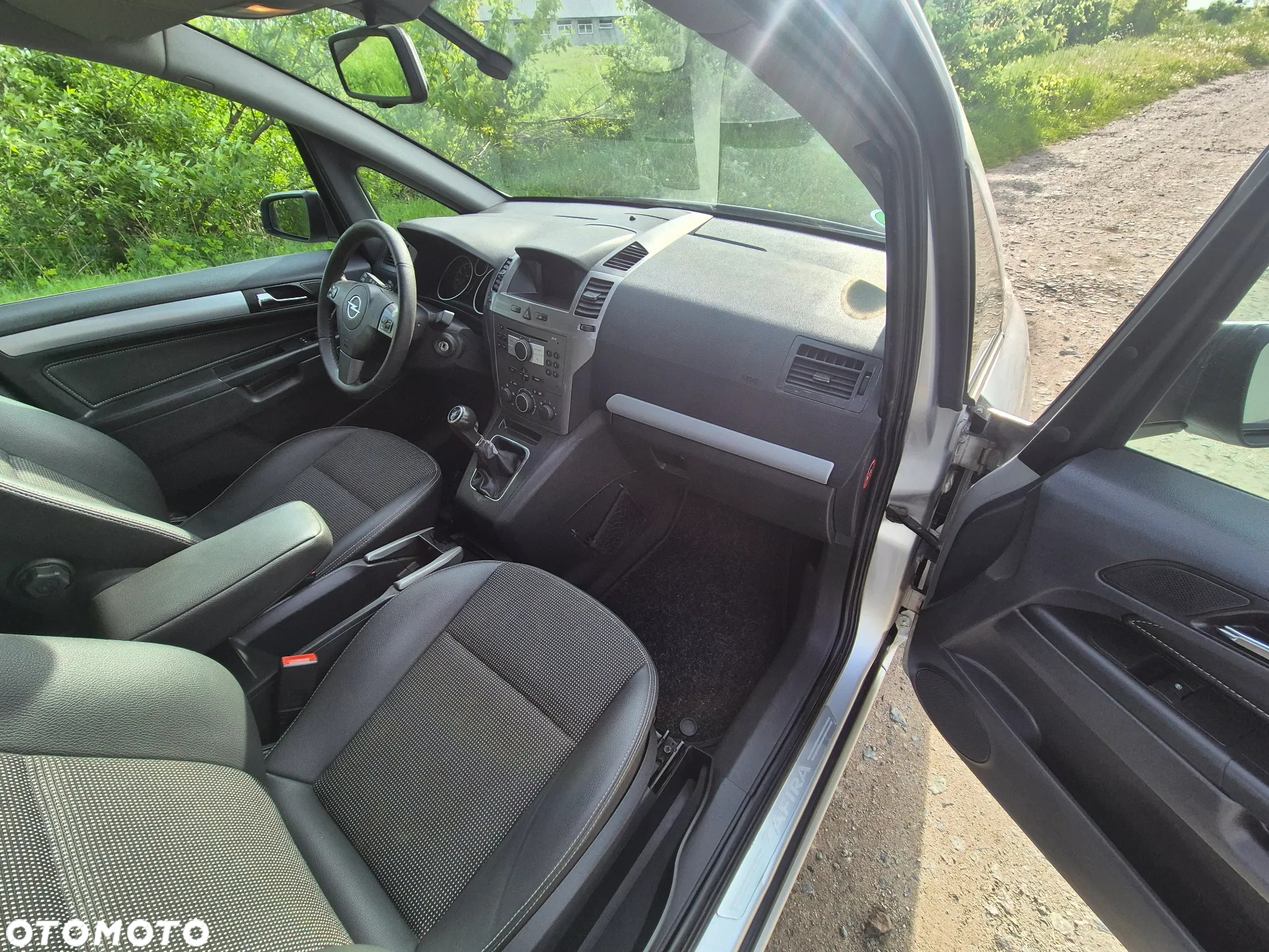 Opel Zafira 1.8 Design Edition - 19