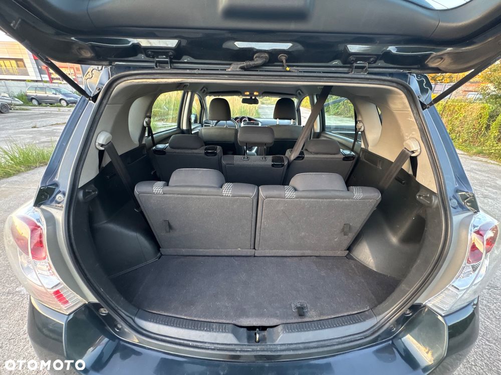 Toyota Verso 1.8 Prestige - 22