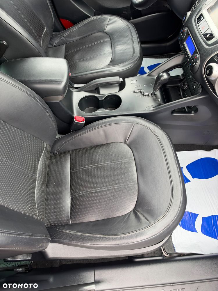 Hyundai ix35 2.0 CRDi 4WD Automatik Premium - 13