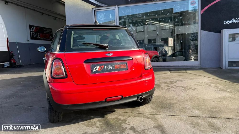 MINI 3 Portas Cooper D - 16