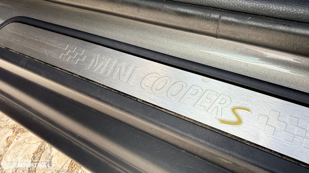 MINI Countryman Cooper SE ALL4 Auto - 53