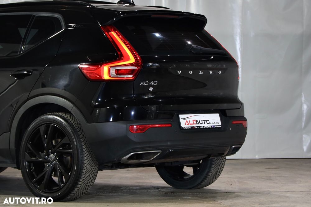 Volvo XC 40 T4 AWD Geartronic R-Design - 27