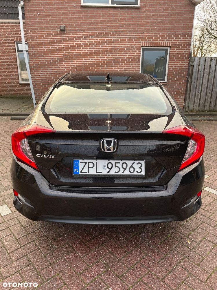 Honda Civic 1.5 T Elegance - 11