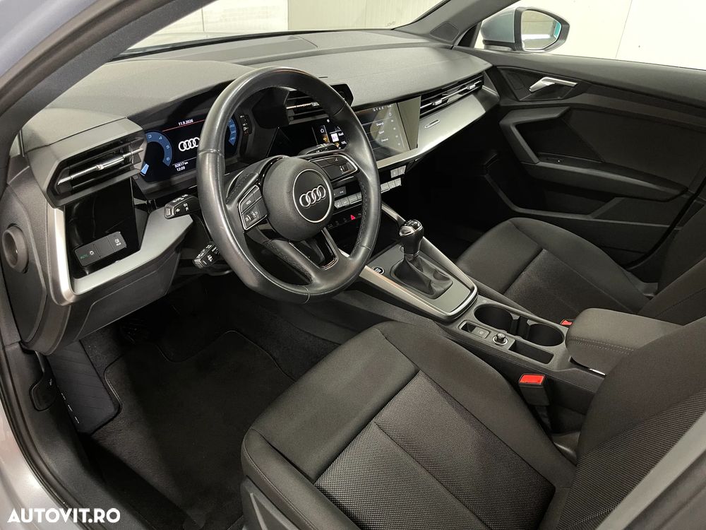 Audi A3 Sportback 2.0 30 TDI Advanced - 6